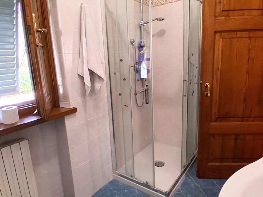 Immagine 21 di Casa bifamiliare in vendita  a Capannori