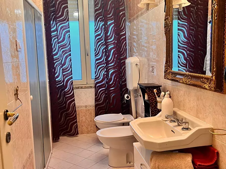 Immagine 26 di Appartamento in vendita  a Pontedera