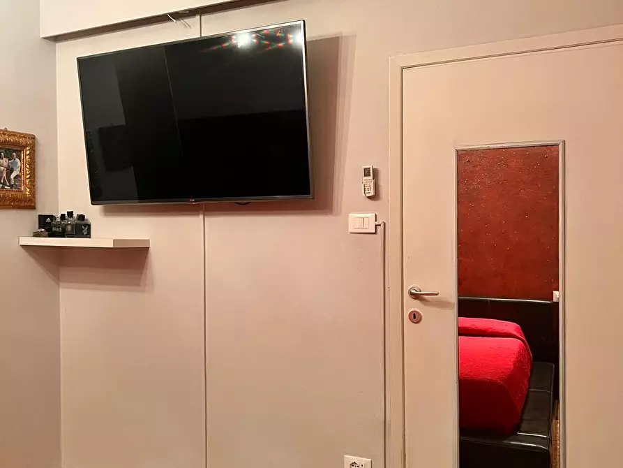 Immagine 24 di Appartamento in vendita  a Pontedera