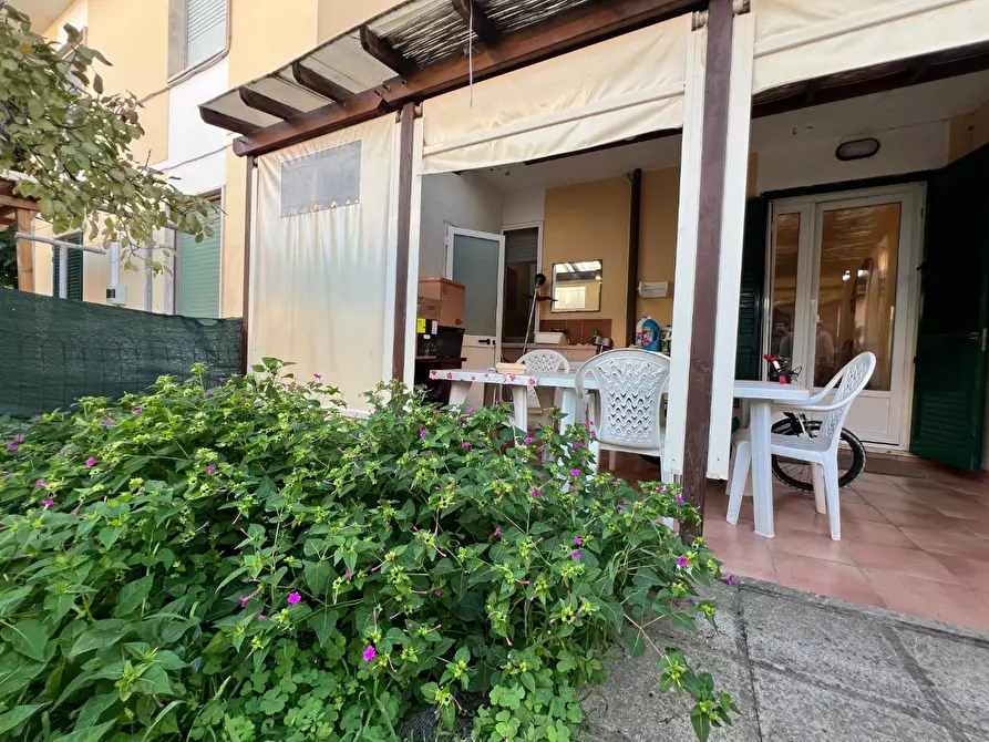 Immagine 35 di Villetta a schiera in vendita  a Cecina