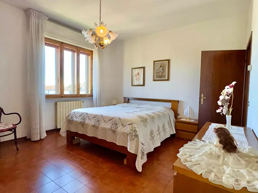 Immagine 21 di Appartamento in vendita  a Cascina