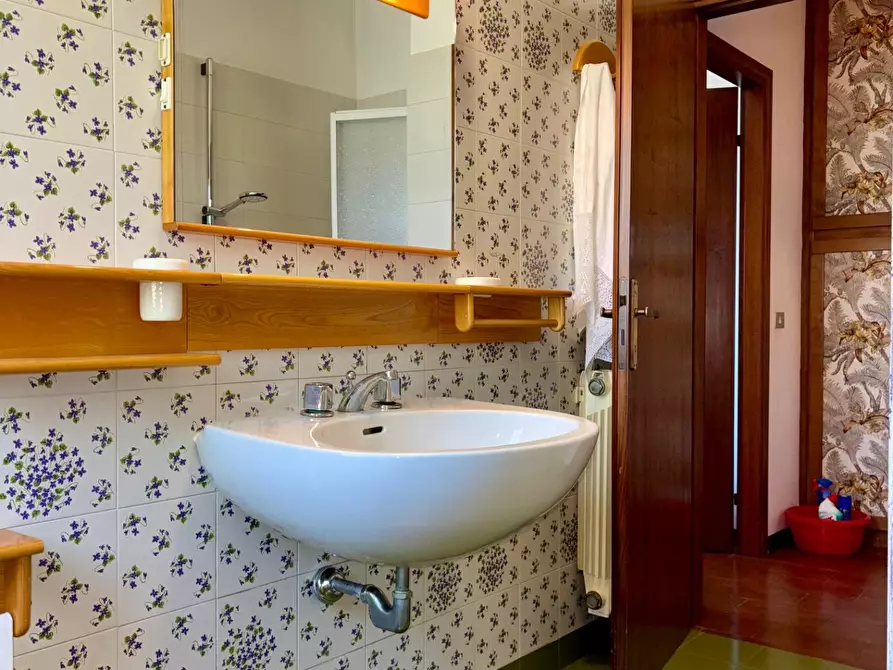 Immagine 31 di Appartamento in vendita  a Cascina