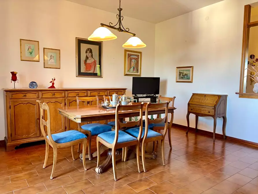 Immagine 9 di Appartamento in vendita  a Cascina