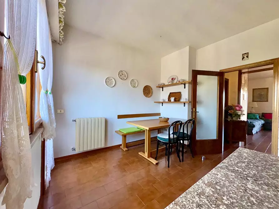 Immagine 13 di Appartamento in vendita  a Cascina