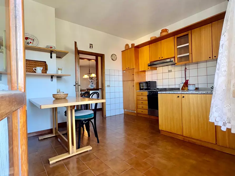 Immagine 15 di Appartamento in vendita  a Cascina