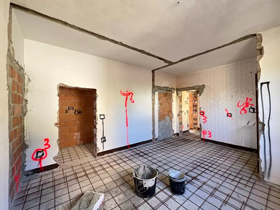 Immagine 28 di Villa in vendita  a Buti