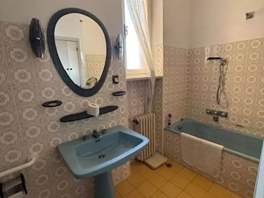 Immagine 44 di Appartamento in vendita  a Siena