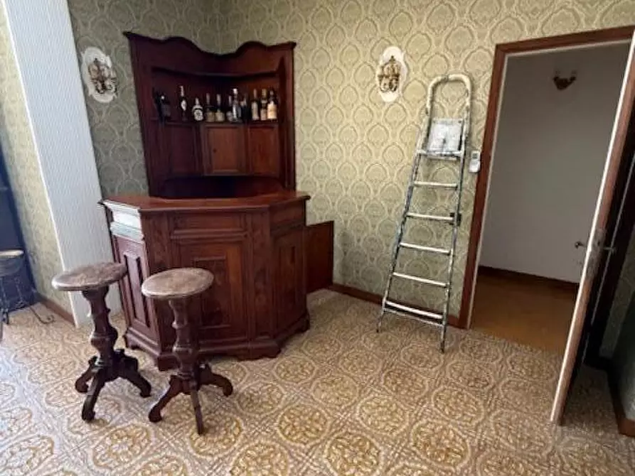 Immagine 14 di Appartamento in vendita  a Siena