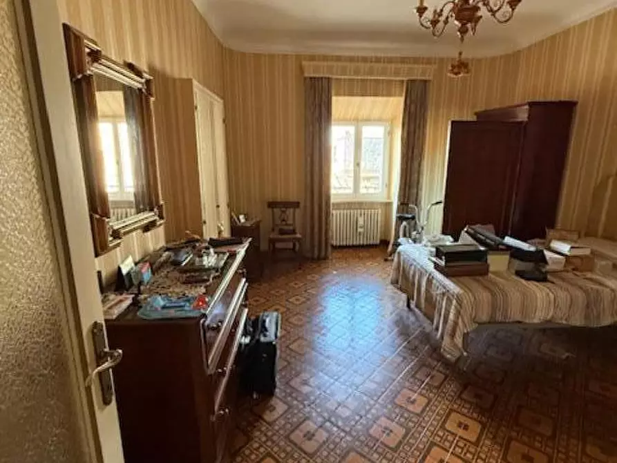 Immagine 23 di Appartamento in vendita  a Siena