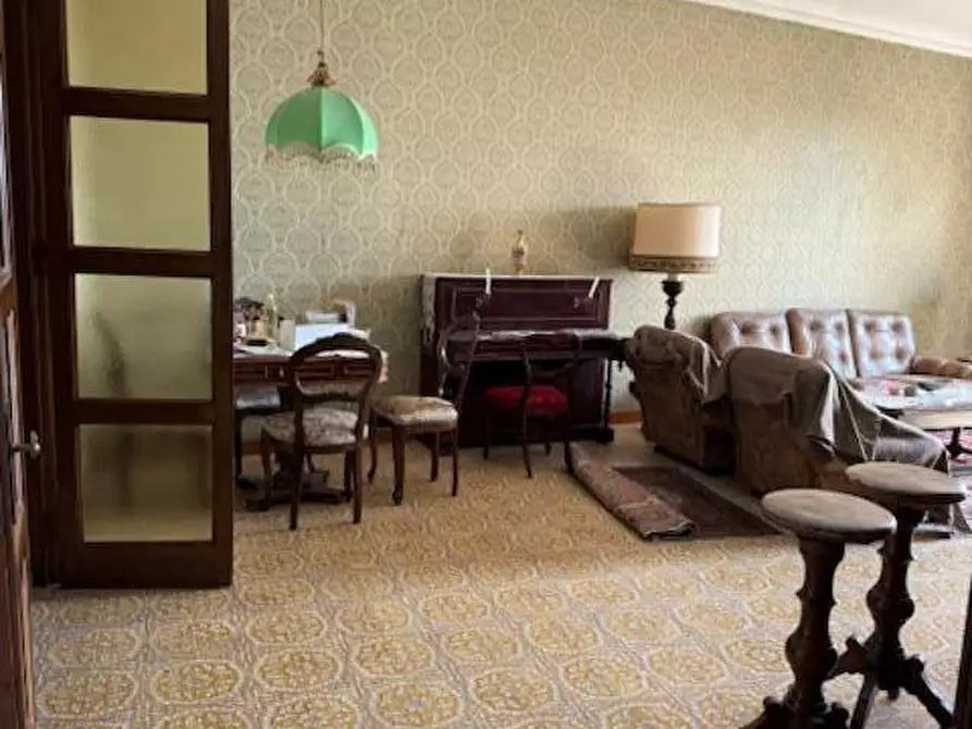 Immagine 58 di Appartamento in vendita  a Siena