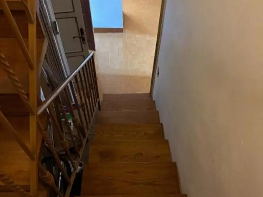 Immagine 9 di Appartamento in vendita  a Siena