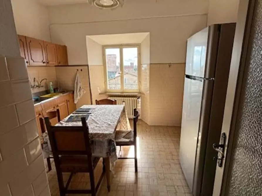 Immagine 52 di Appartamento in vendita  a Siena