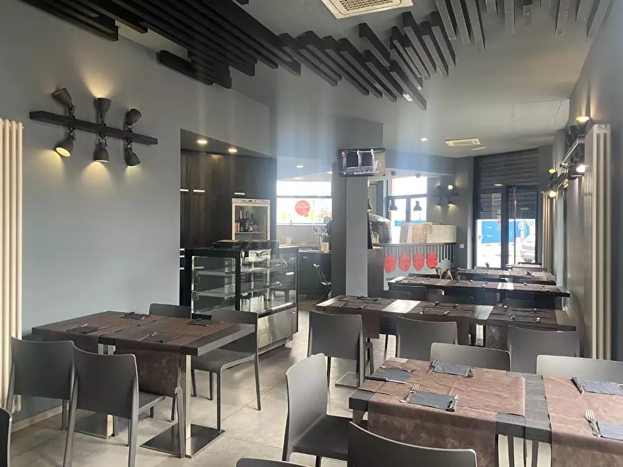 Immagine 11 di Bar / Ristorante in vendita  a Torino