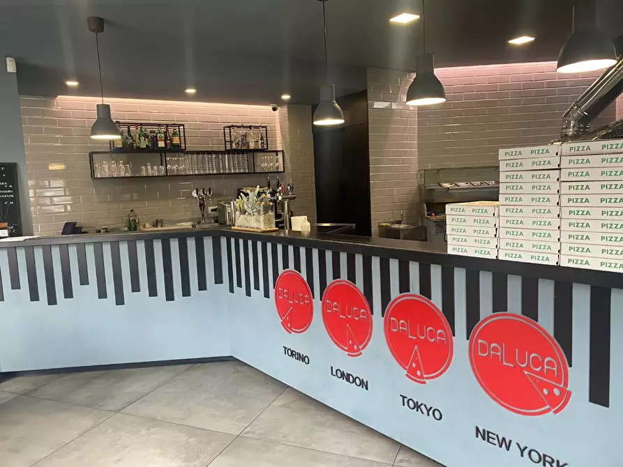 Immagine 2 di Bar / Ristorante in vendita  a Torino