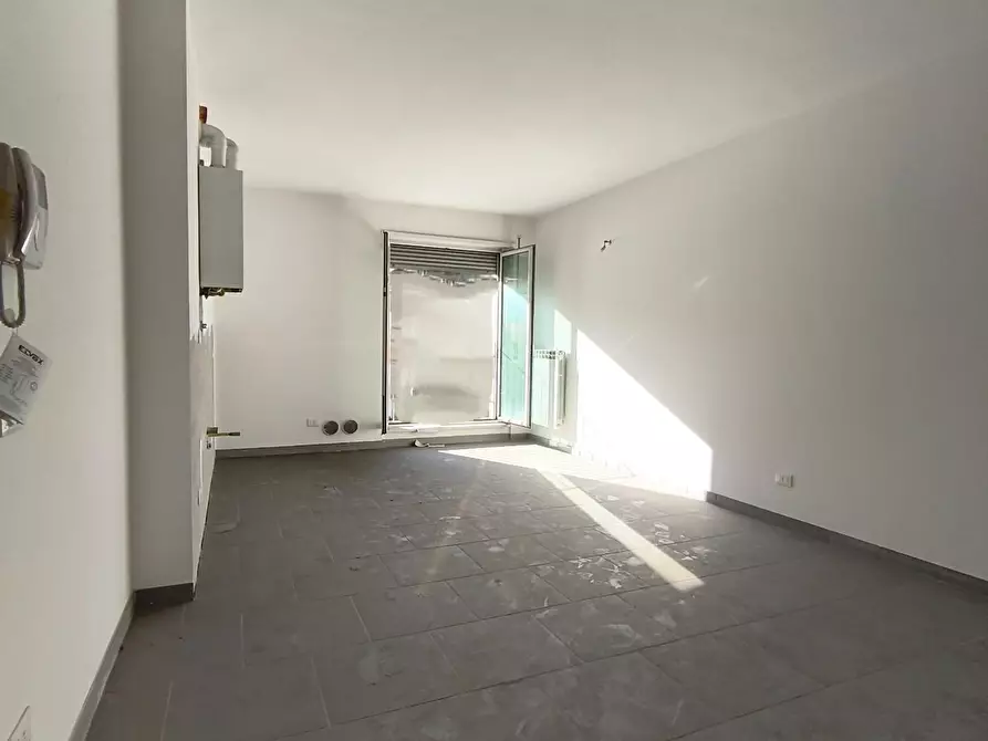 Immagine 1 di Appartamento in vendita  a Carrara