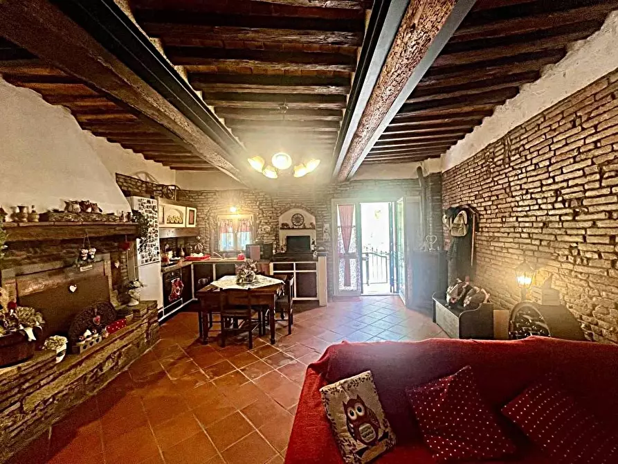 Immagine 1 di Terratetto in vendita  a Crespina Lorenzana