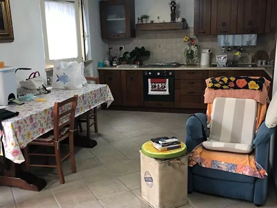 Immagine 42 di Villetta a schiera in vendita  a Camaiore