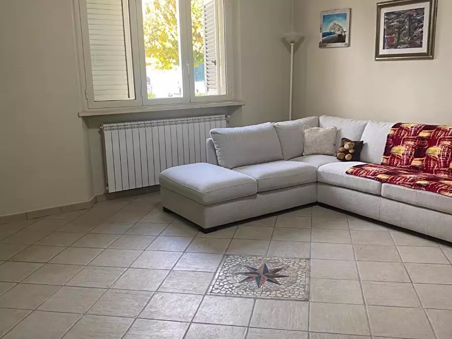 Immagine 10 di Villetta a schiera in vendita  a Camaiore