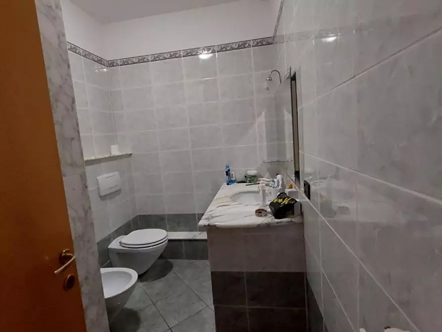 Immagine 22 di Appartamento in vendita  a Pontedera