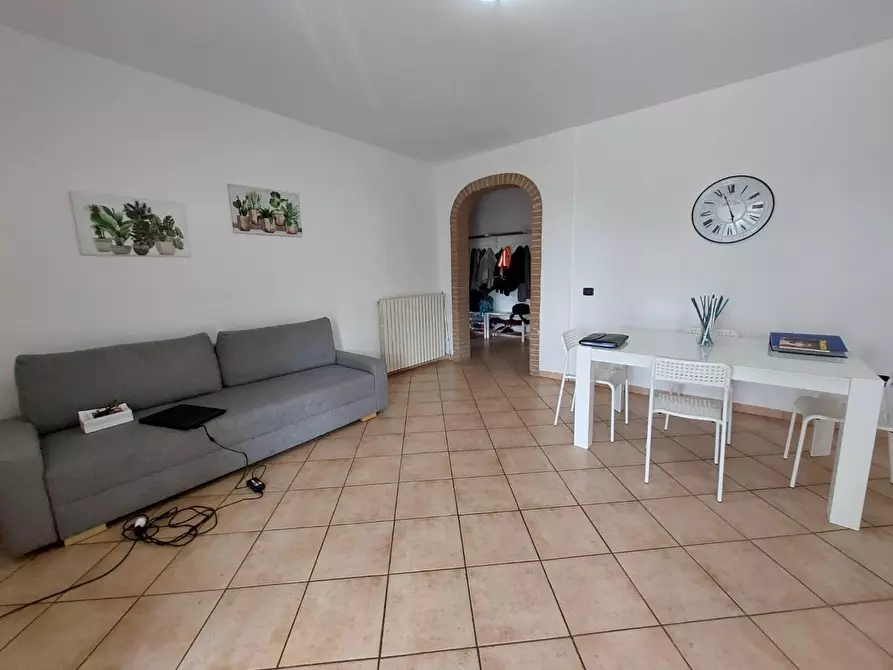 Immagine 13 di Appartamento in vendita  a Pontedera