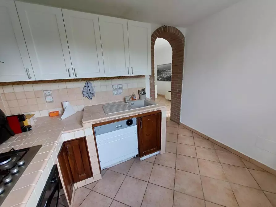 Immagine 9 di Appartamento in vendita  a Pontedera