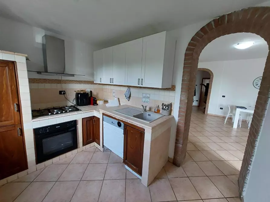 Immagine 7 di Appartamento in vendita  a Pontedera