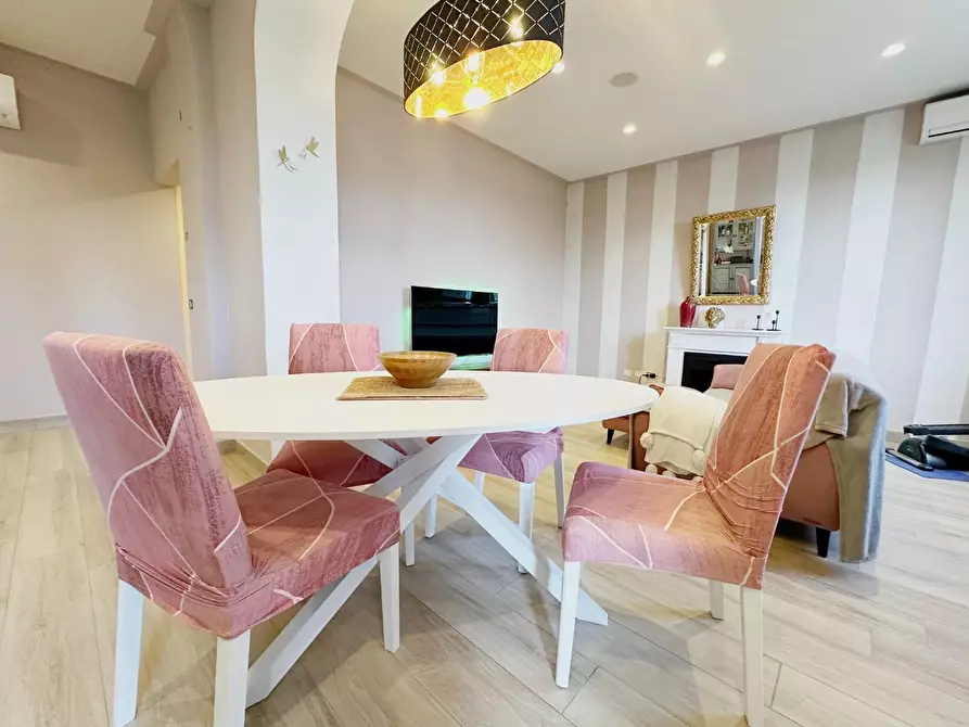 Immagine 2 di Appartamento in vendita  a Capannori