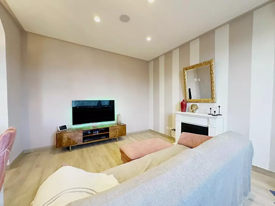 Immagine 5 di Appartamento in vendita  a Capannori