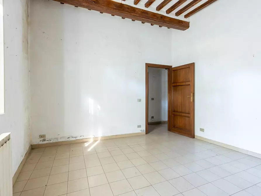 Immagine 18 di Appartamento in vendita  a San Giuliano Terme