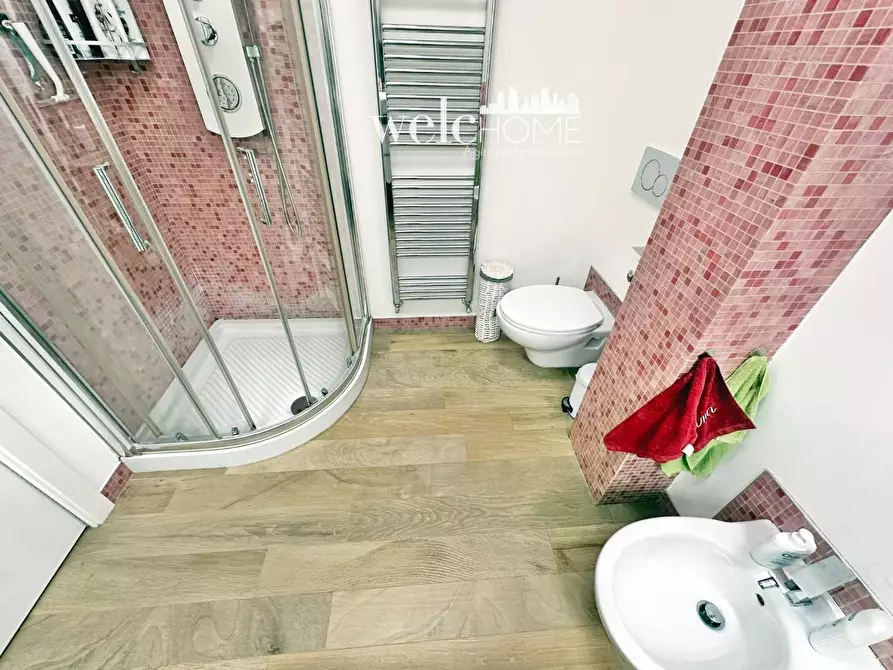 Immagine 18 di Appartamento in vendita  a Campi Bisenzio