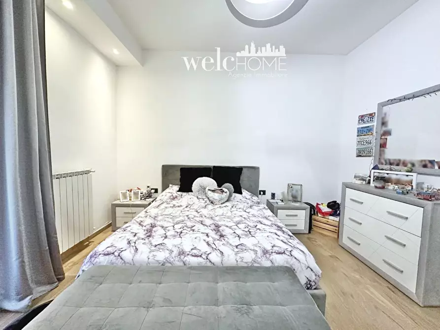 Immagine 10 di Appartamento in vendita  a Campi Bisenzio