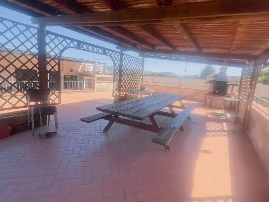 Immagine 29 di Attività artigianale in affitto  a Colle Di Val D'elsa
