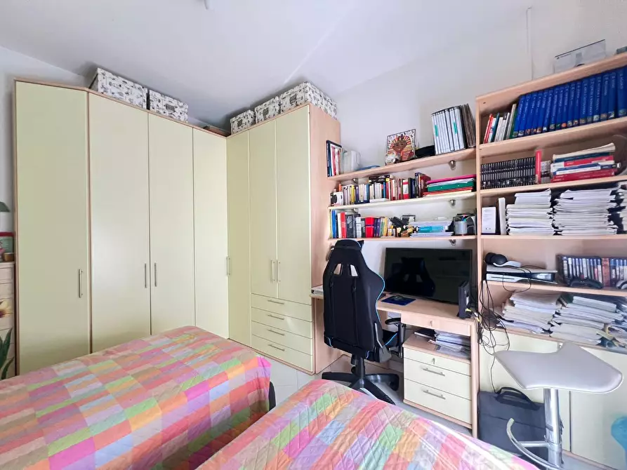 Immagine 51 di Appartamento in vendita  a Empoli