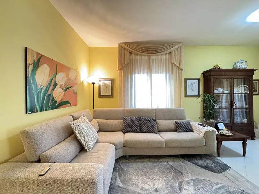 Immagine 1 di Appartamento in vendita  a Empoli