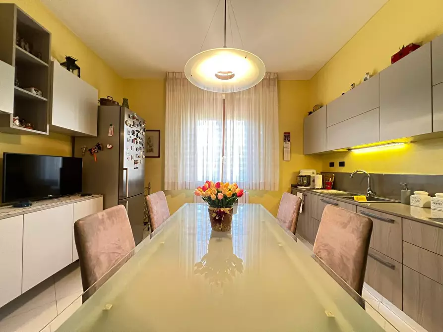 Immagine 18 di Appartamento in vendita  a Empoli