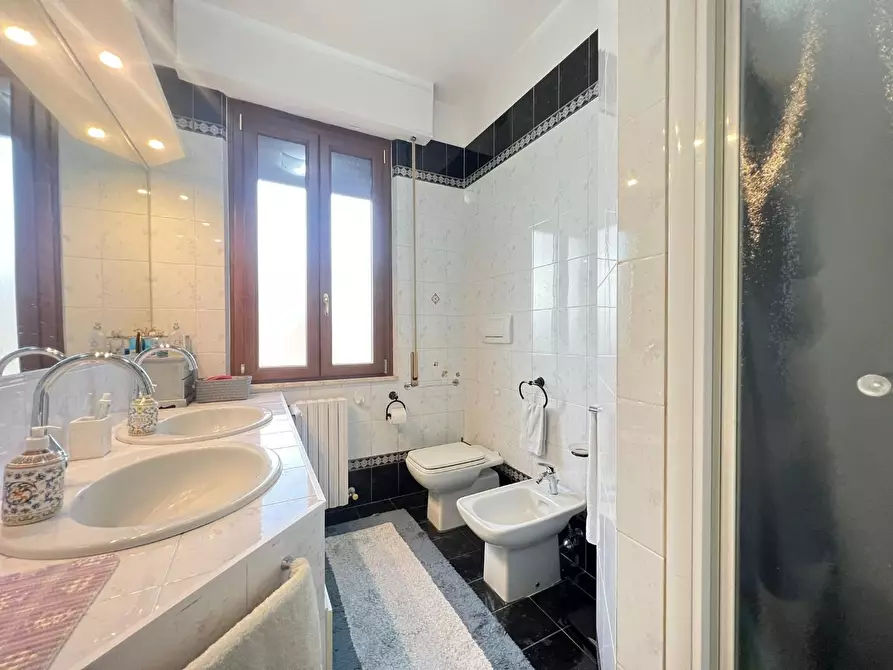 Immagine 5 di Appartamento in vendita  a Empoli