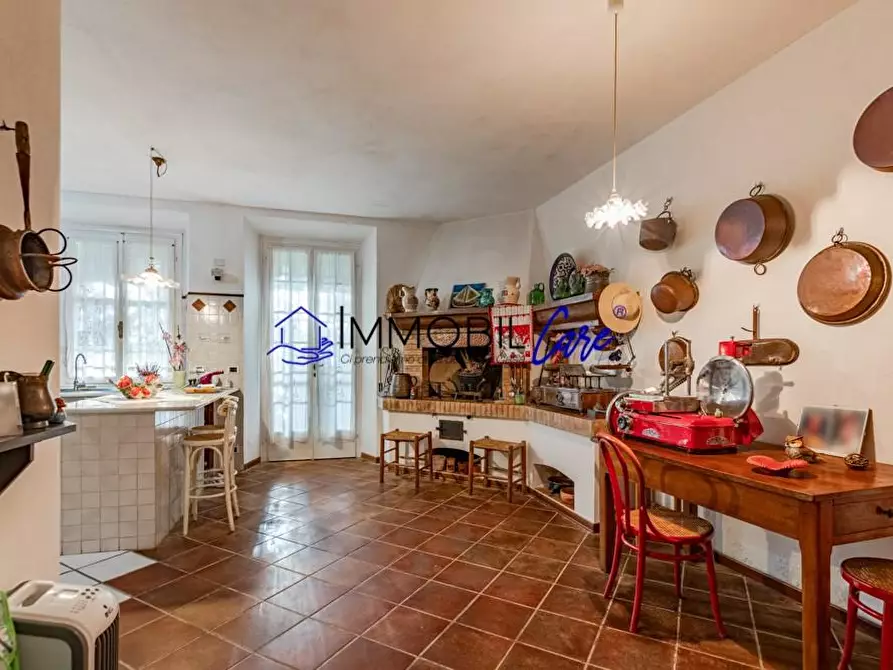 Immagine 10 di Porzione di casa in vendita  a Livorno