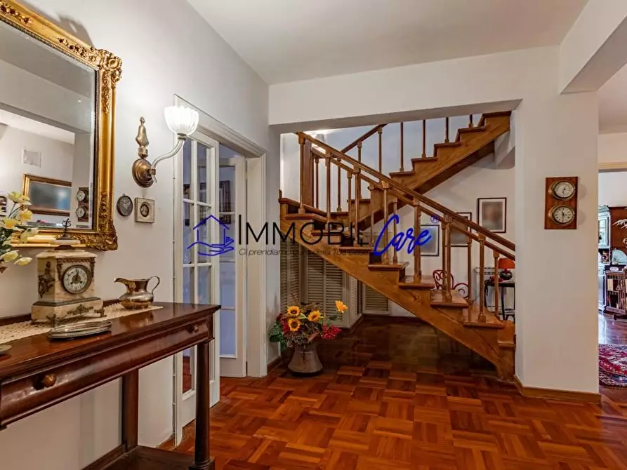 Immagine 18 di Porzione di casa in vendita  a Livorno