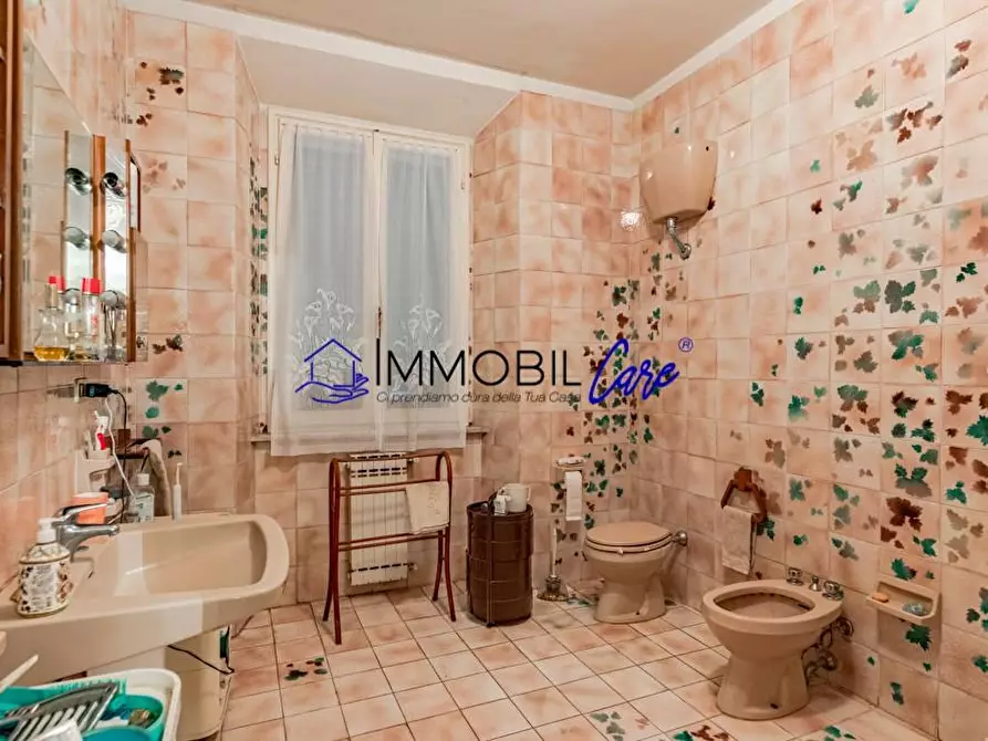 Immagine 25 di Porzione di casa in vendita  a Livorno