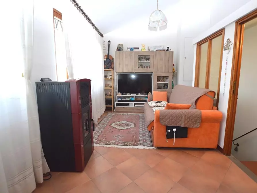 Immagine 16 di Terratetto in vendita  a Lucca