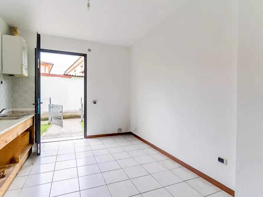 Immagine 8 di Appartamento in vendita  a Fucecchio