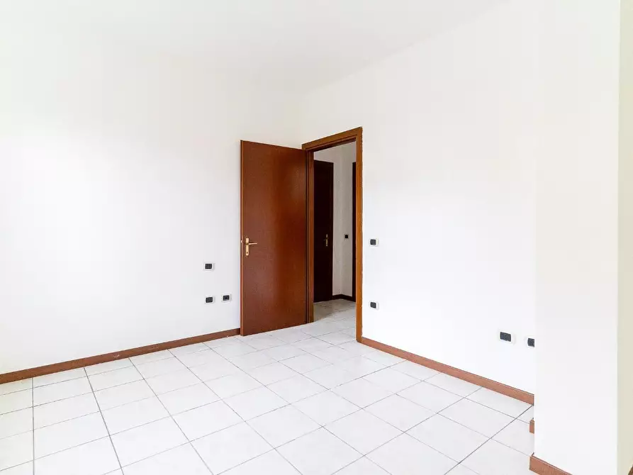 Immagine 34 di Appartamento in vendita  a Fucecchio