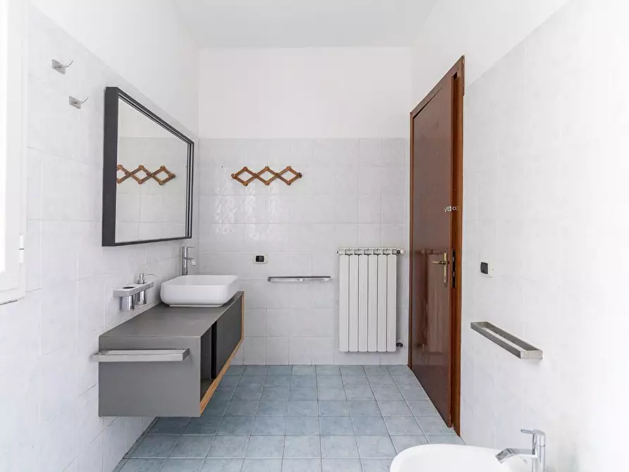 Immagine 19 di Appartamento in vendita  a Fucecchio