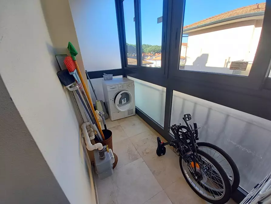 Immagine 30 di Appartamento in vendita  a Camaiore