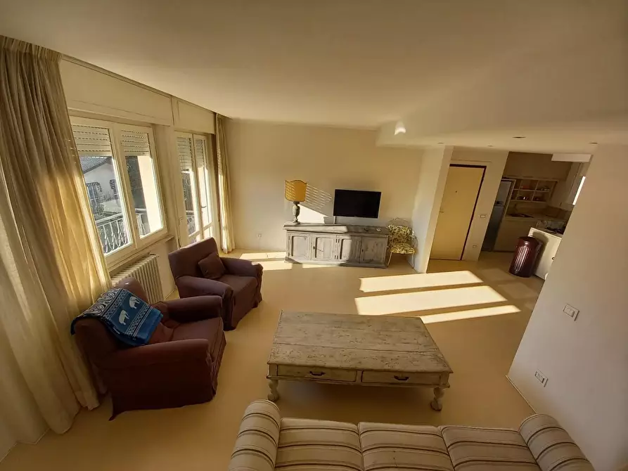 Immagine 29 di Appartamento in vendita  a Camaiore