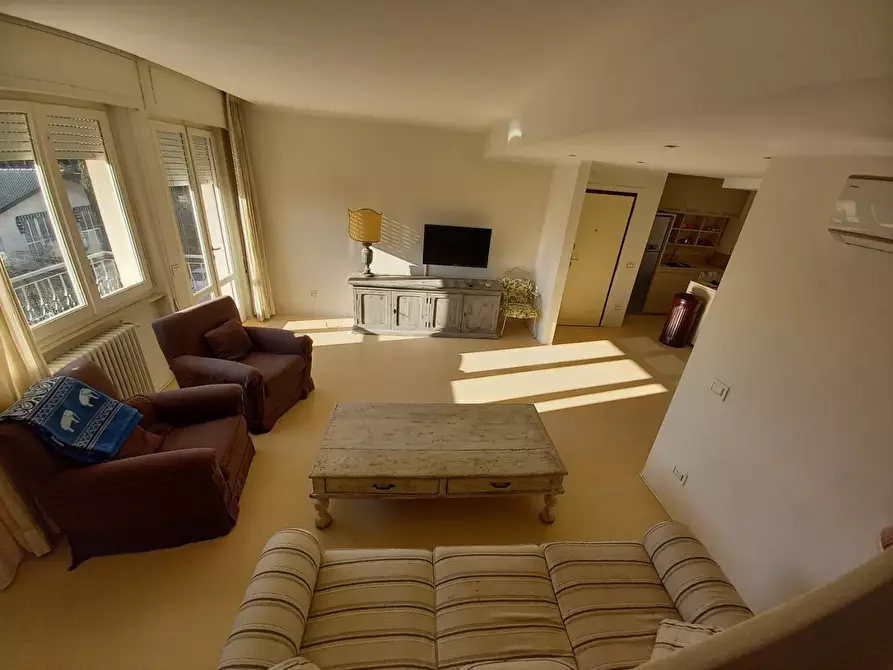 Immagine 28 di Appartamento in vendita  a Camaiore