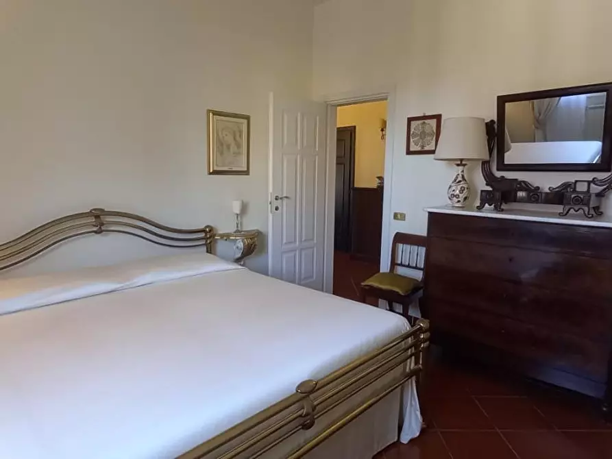 Immagine 23 di Appartamento in vendita  a Camaiore