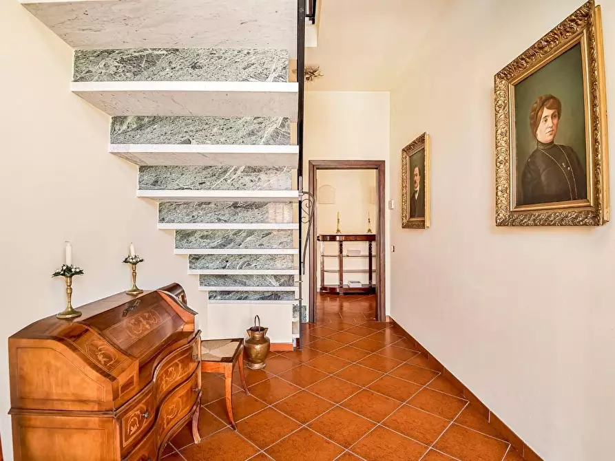 Immagine 4 di Appartamento in vendita  a Camaiore