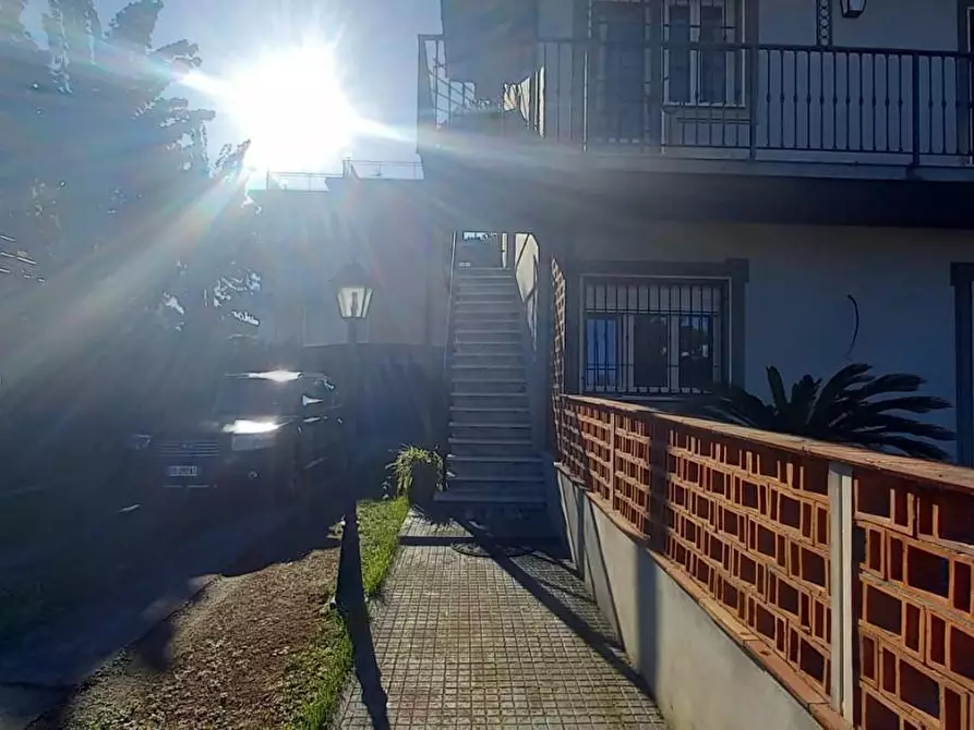 Immagine 3 di Appartamento in vendita  a Camaiore