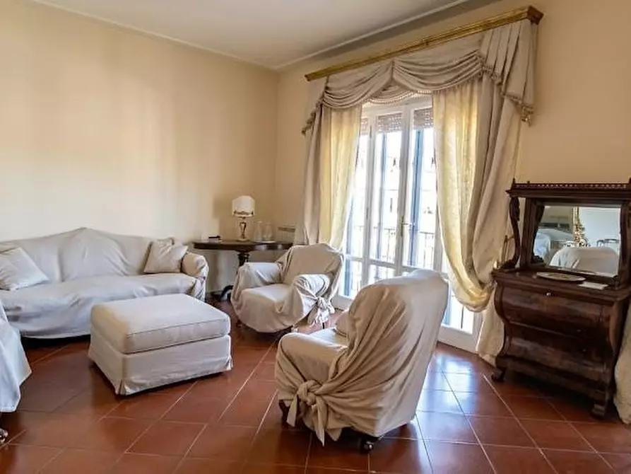 Immagine 30 di Appartamento in vendita  a Camaiore